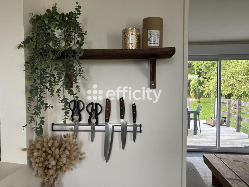 Maison - 123 m² - 4 pièces