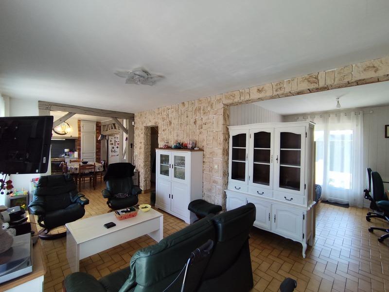 Maison - 103 m² - 4 pièces