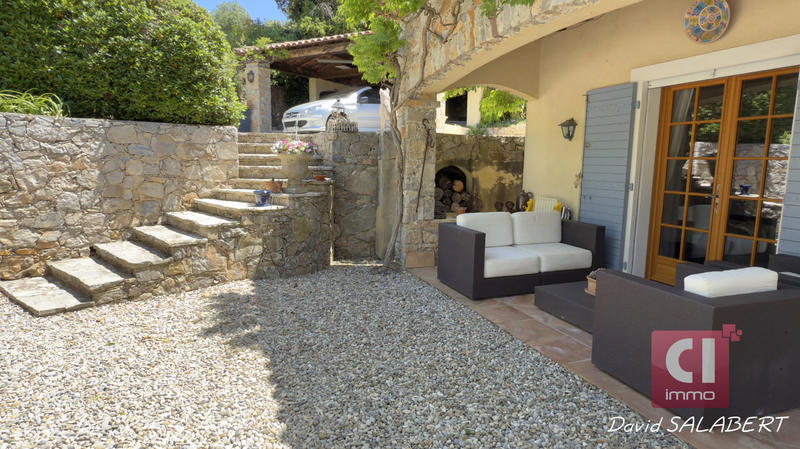 Maison - 170 m² - 6 pièces