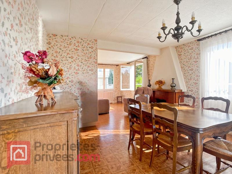 Maison - 98 m² - 4 pièces