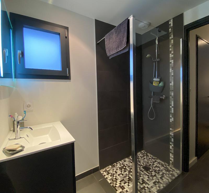 Maison contemporaine - 105 m² - 6 pièces