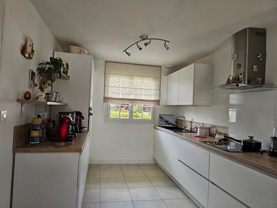 Maison - 91 m² - 5 pièces