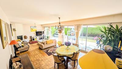 Maison - 126 m² - 7 pièces