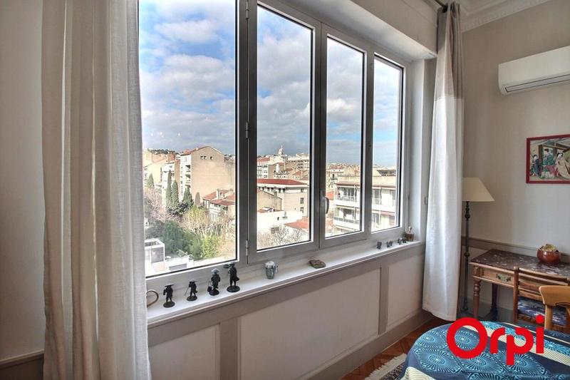 Penthouse - 90 m² - 3 pièces