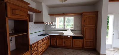 Maison - 180 m² - 6 pièces