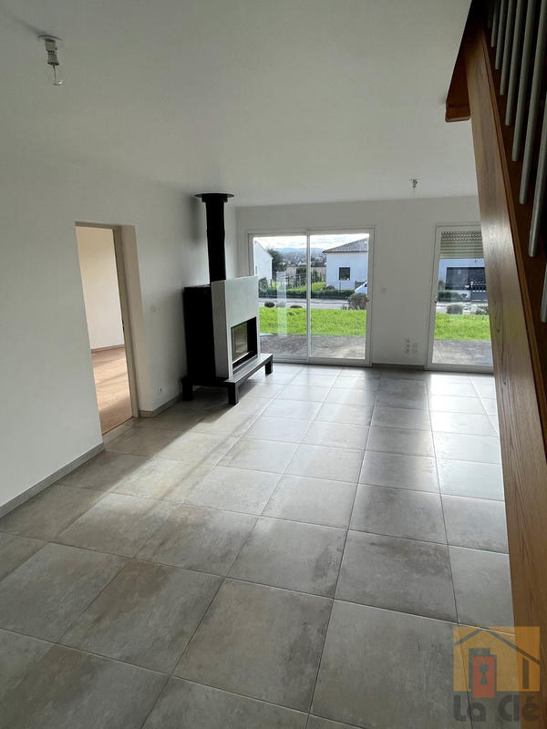 Maison - 160 m² - 6 pièces