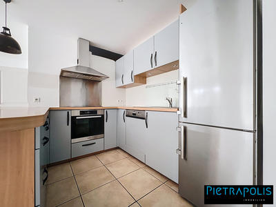 Appartement - 94 m² - 3 pièces