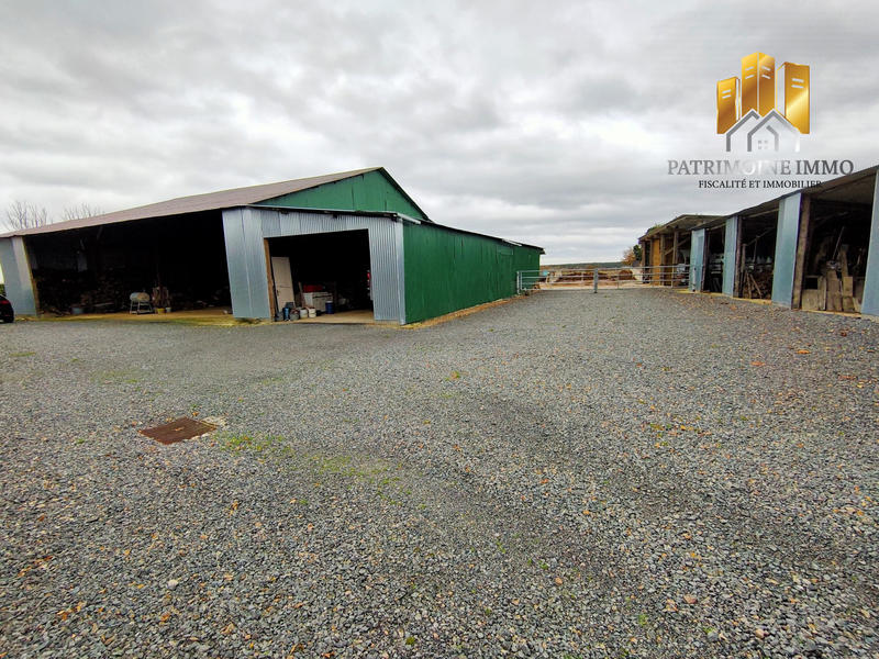 Maison - 260 m² - 5 pièces