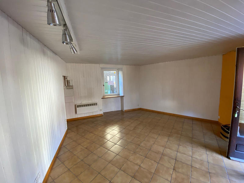 Maison - 281 m² - 6 pièces