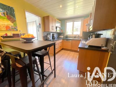 Maison - 140 m² - 6 pièces