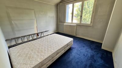 Maison - 106 m² - 5 pièces