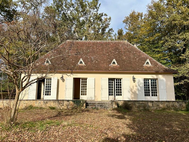 Maison traditionnelle - 110 m² - 5 pièces