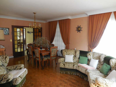 Maison - 135 m² - 7 pièces