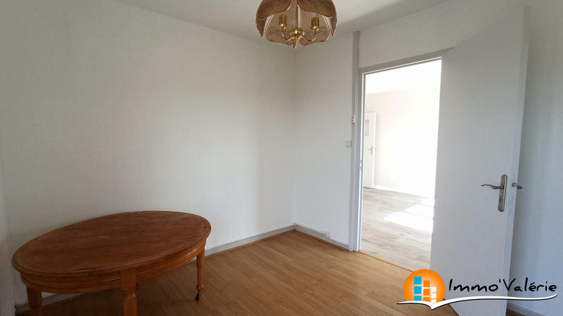 Appartement - 83 m² - 5 pièces