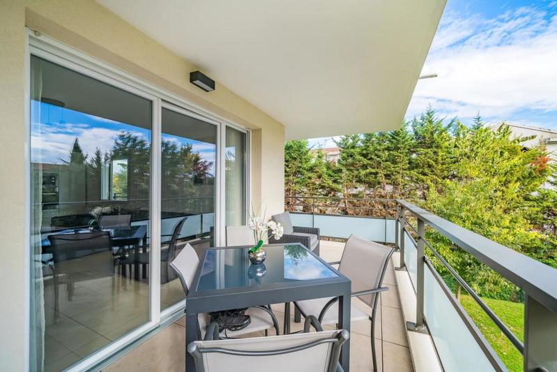 Appartement - 65 m² - 3 pièces