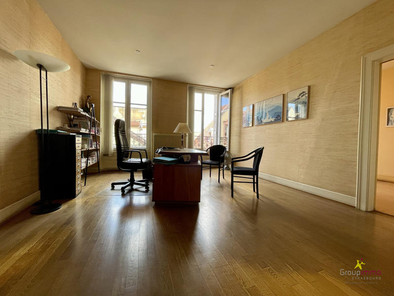 Appartement - 123 m² - 5 pièces