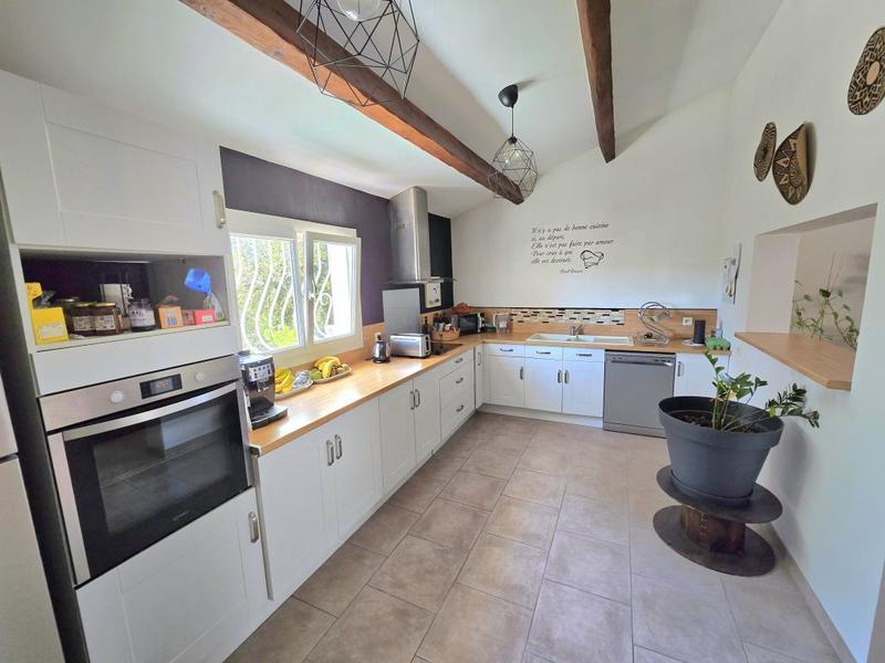 Propriété - 125 m² - 5 pièces