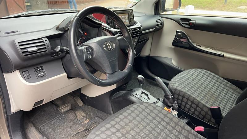 Toyota iQ Vvt-i 100 Bva s Edition