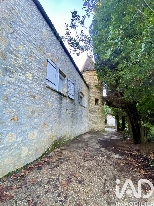 Maison - 138 m² - 2 pièces