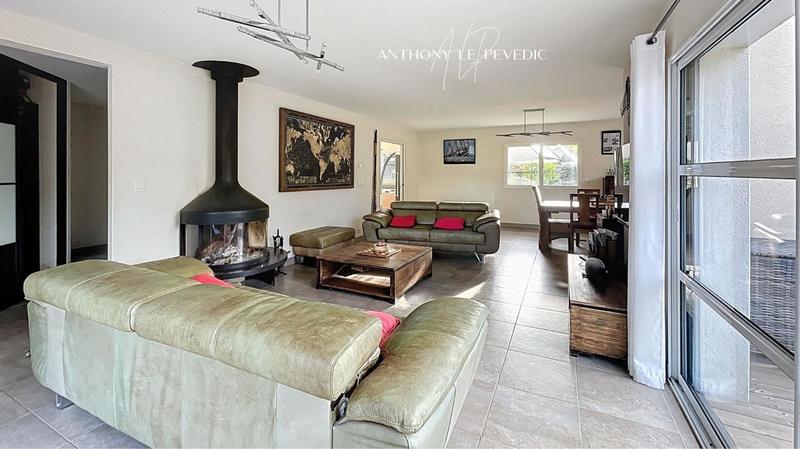 Maison - 146 m² - 7 pièces