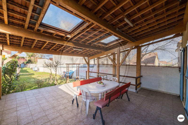Maison - 105 m² - 5 pièces