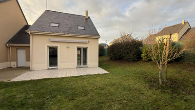 Maison - 89 m² - 5 pièces