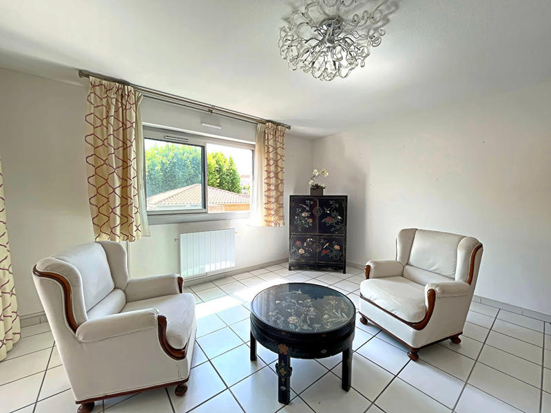 Appartement - 81 m² - 3 pièces