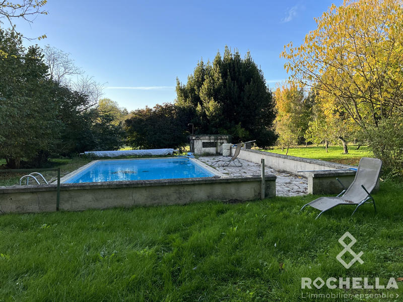 Maison ancienne - 380 m² - 9 pièces