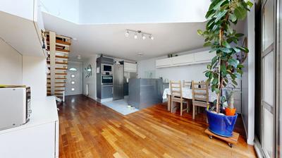 Appartement - 121 m² - 4 pièces