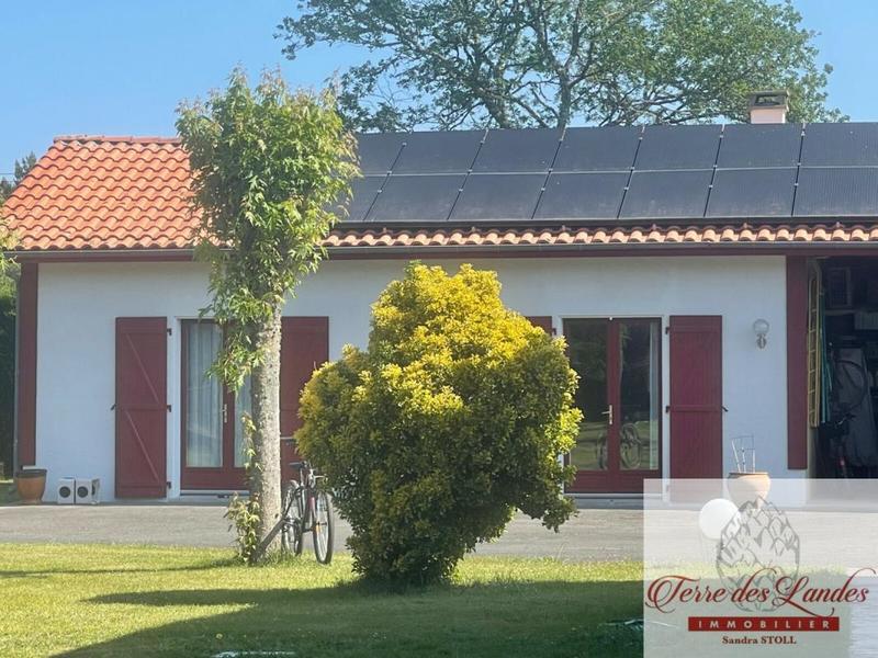 Propriété - 174 m² - 9 pièces