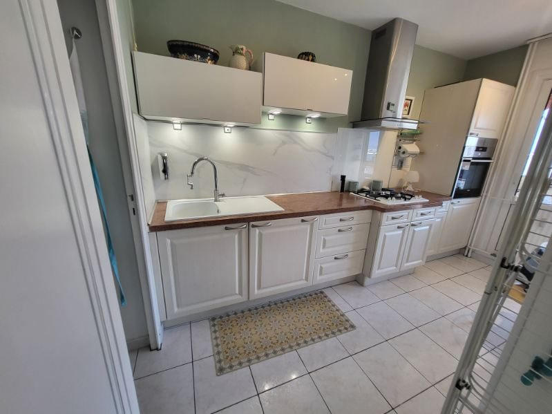 Appartement - 96 m² - 4 pièces