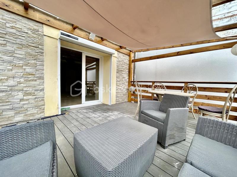 Maison - 200 m² - 4 pièces