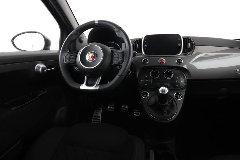Abarth 500 1.4 Turbo t-Jet 595 145 ch