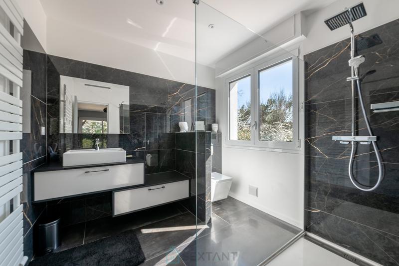 Maison d'architecte - 215 m² - 6 pièces