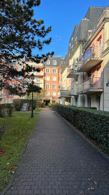 Appartement - 148 m² - 5 pièces