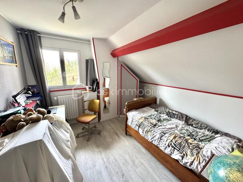 Maison - 140 m² - 8 pièces