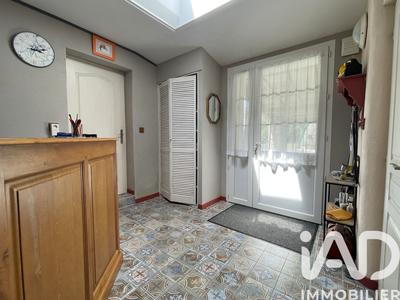 Maison - 178 m² - 7 pièces