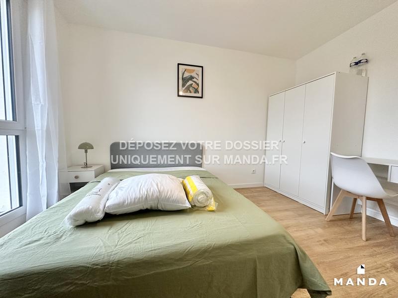 Chambre - 10 m² - 4 pièces