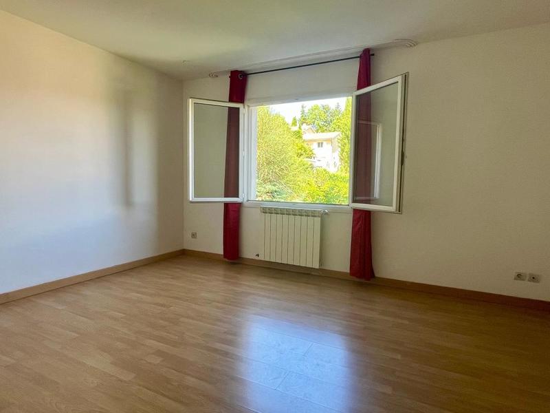 Appartement - 103 m² - 3 pièces