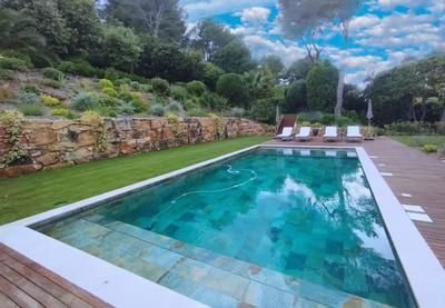 Villa - 292 m² - 7 pièces