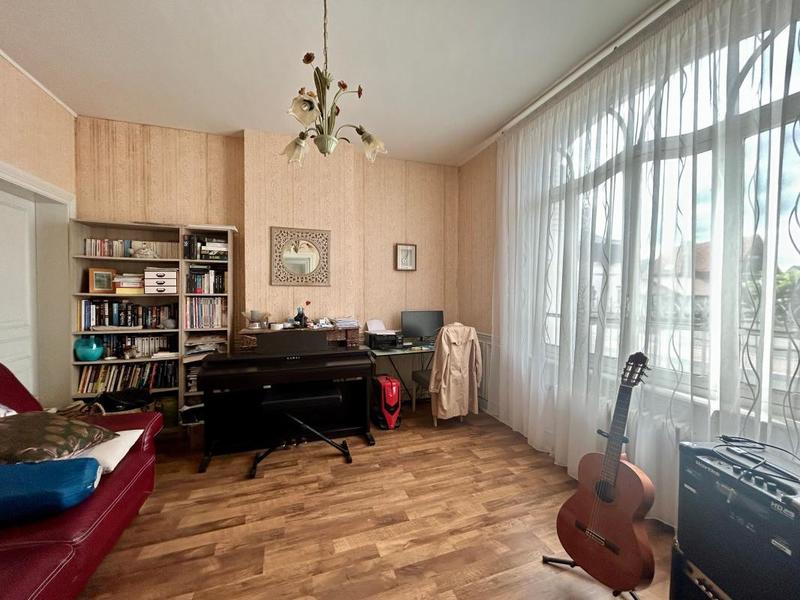 Maison - 163 m² - 5 pièces