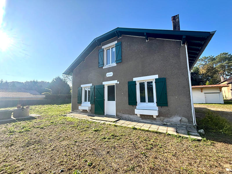 Maison - 110 m² - 4 pièces