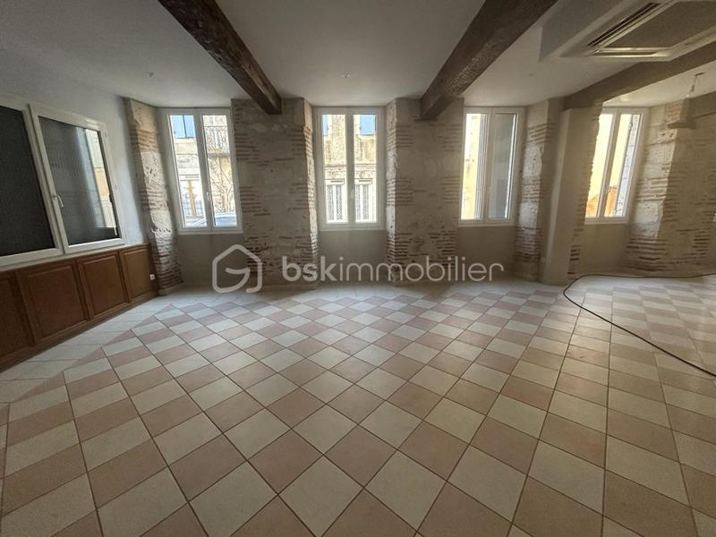 Maison de maîtres - 372 m² - 11 pièces
