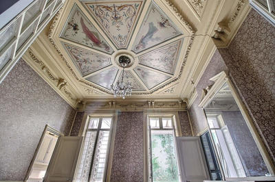 Appartement - 223 m² - 7 pièces