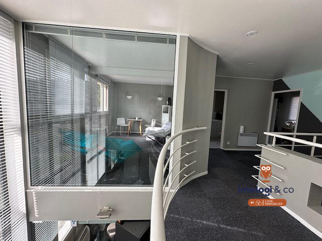 Duplex - 164 m² - 10 pièces