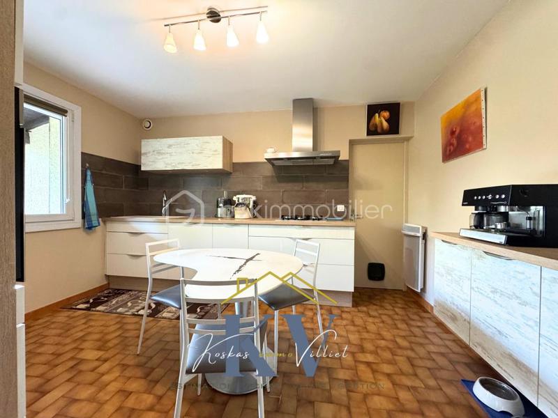 Maison - 160 m² - 6 pièces