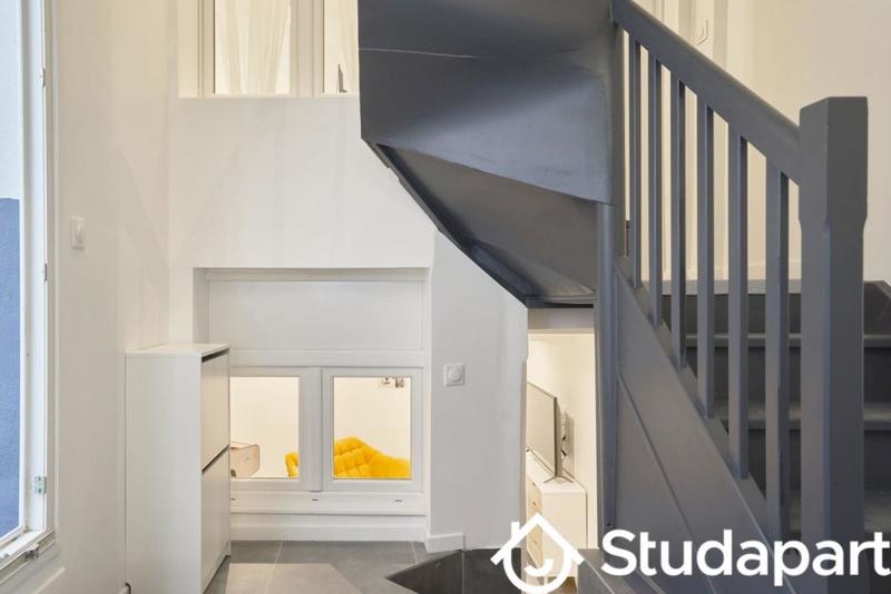 Chambre - 13 m² - 1 pièce