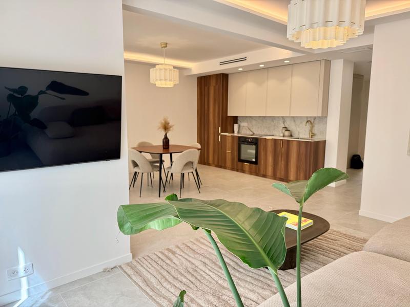 Appartement - 77 m² - 3 pièces