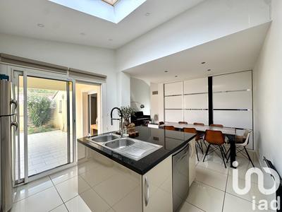 Maison - 102 m² - 4 pièces