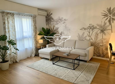 Appartement - 87 m² - 4 pièces